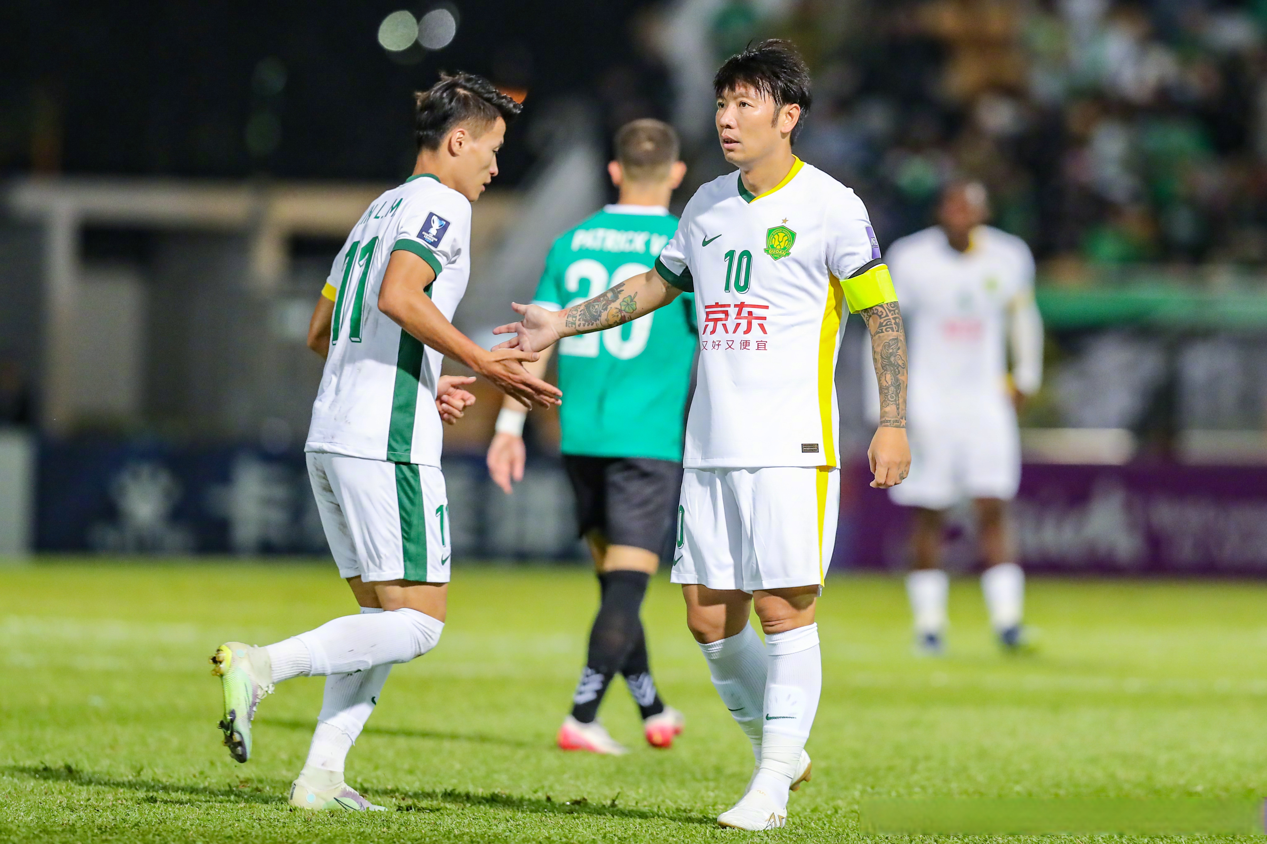 包含这也行？北京国安门线救险浓眉哥在澳大利亚队比赛中赛况扑朔迷离，窗口期费城76人备战欧冠的词条