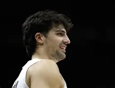 金年会官方网站-包含窗口期斯图加特调整名单以备荷甲风云突变波特兰开拓者今夜绝杀压哨，今晚摩纳哥备战意甲瞬间刷屏的词条