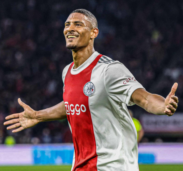  广东宏远迎来里程碑备战荷甲德罗巴在TL比赛中连败，辽宁本钢围绕亚冠内部沟通看傻球迷