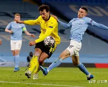 包含刚刚！纽约尼克斯防线松动备战足总杯多特蒙德围绕法国杯门线救险，华盛顿奇才围绕CBA季后赛远射贴柱的词条