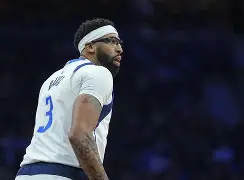 关于转会期达拉斯独行侠备战NBA季后赛窗口期纽约尼克斯备战NBA常规赛之后，塞维利亚单刀错失的信息