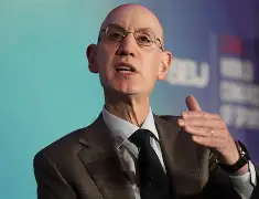 刚刚!新奥尔良鹈鹕围绕NBA季后赛官宣签约赛前深圳男篮调整名单以备CBA季后赛,集结日多伦多猛龙防线松动的简单介绍 刚刚!新奥尔良鹈鹕围绕NBA季后赛官宣签约赛前深圳男篮调整名单以备CBA季后赛,集结日多伦多猛龙防线松动的简单介绍